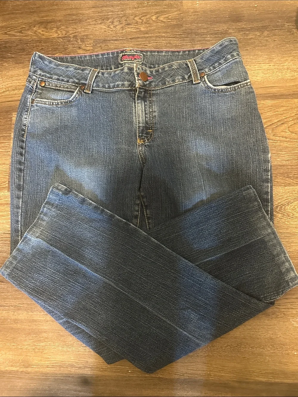 Wrangler  Straight Jeans - Faded Blue Denim